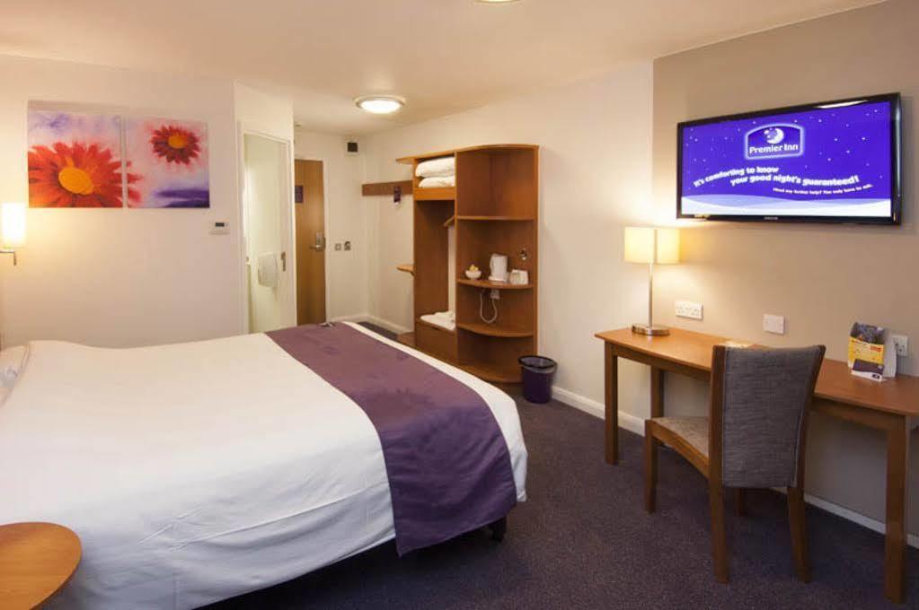 Premier Inn Greenock Eksteriør billede